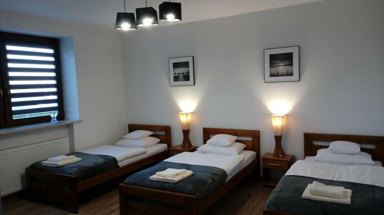 Hotel Leo House à Gaj  Extérieur photo